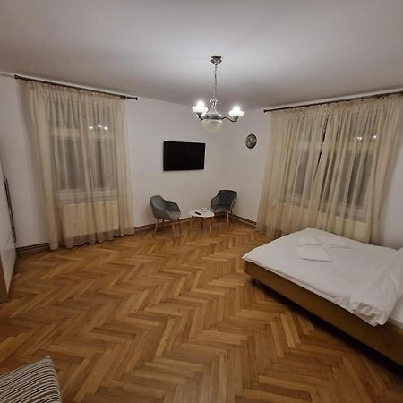 Crisan Residence - Vila Crisan Braşov Exteriör bild